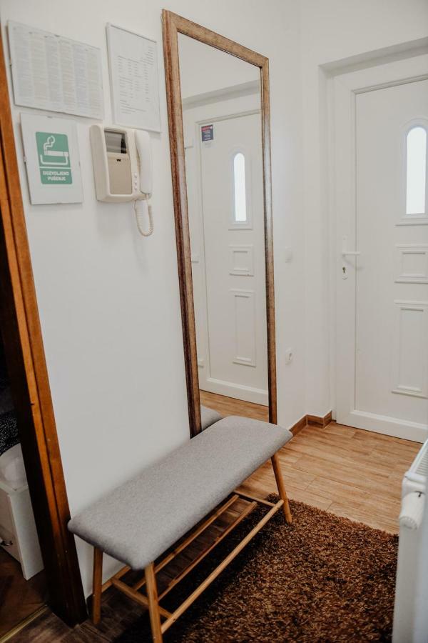 Apartman M5 Dakovo Luaran gambar